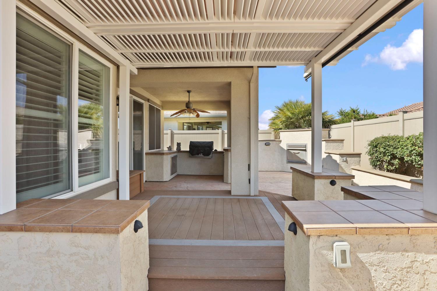Detail Gallery Image 40 of 50 For 2375 Pepper Tree Ln, Manteca,  CA 95336 - 2 Beds | 2 Baths