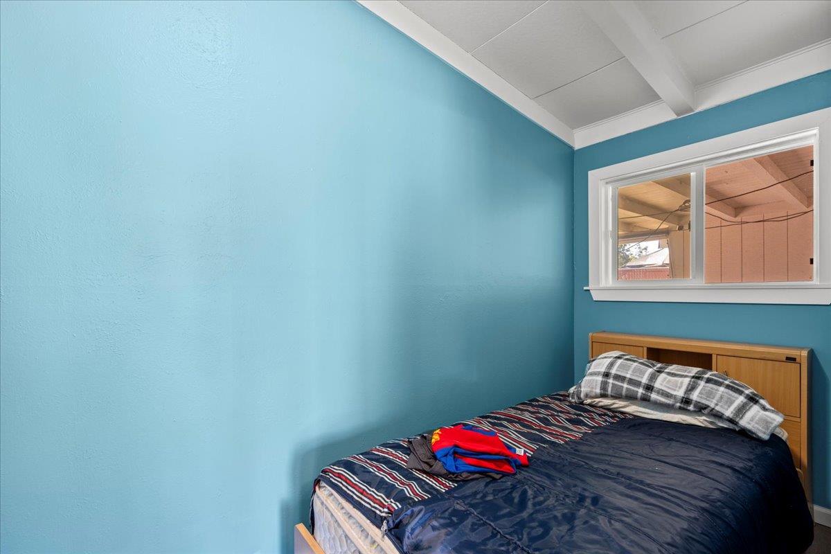 Detail Gallery Image 11 of 19 For 2507 Colorado Ave, Stockton,  CA 95206 - 3 Beds | 2 Baths