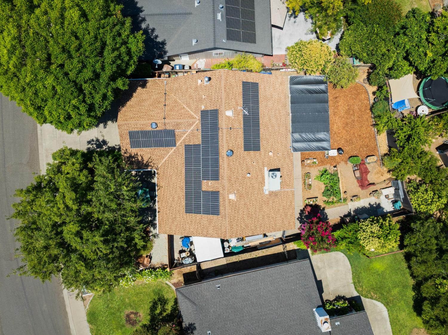 Detail Gallery Image 32 of 33 For 411 Dry Creek Ln, Winters,  CA 95694 - 4 Beds | 2 Baths