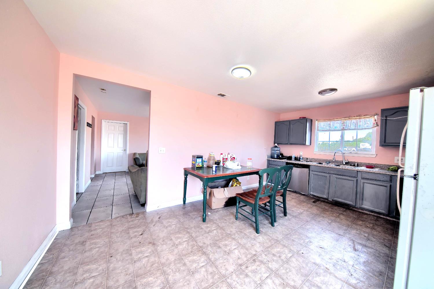 Detail Gallery Image 11 of 13 For 3531 S El Dorado St, Stockton,  CA 95206 - – Beds | – Baths