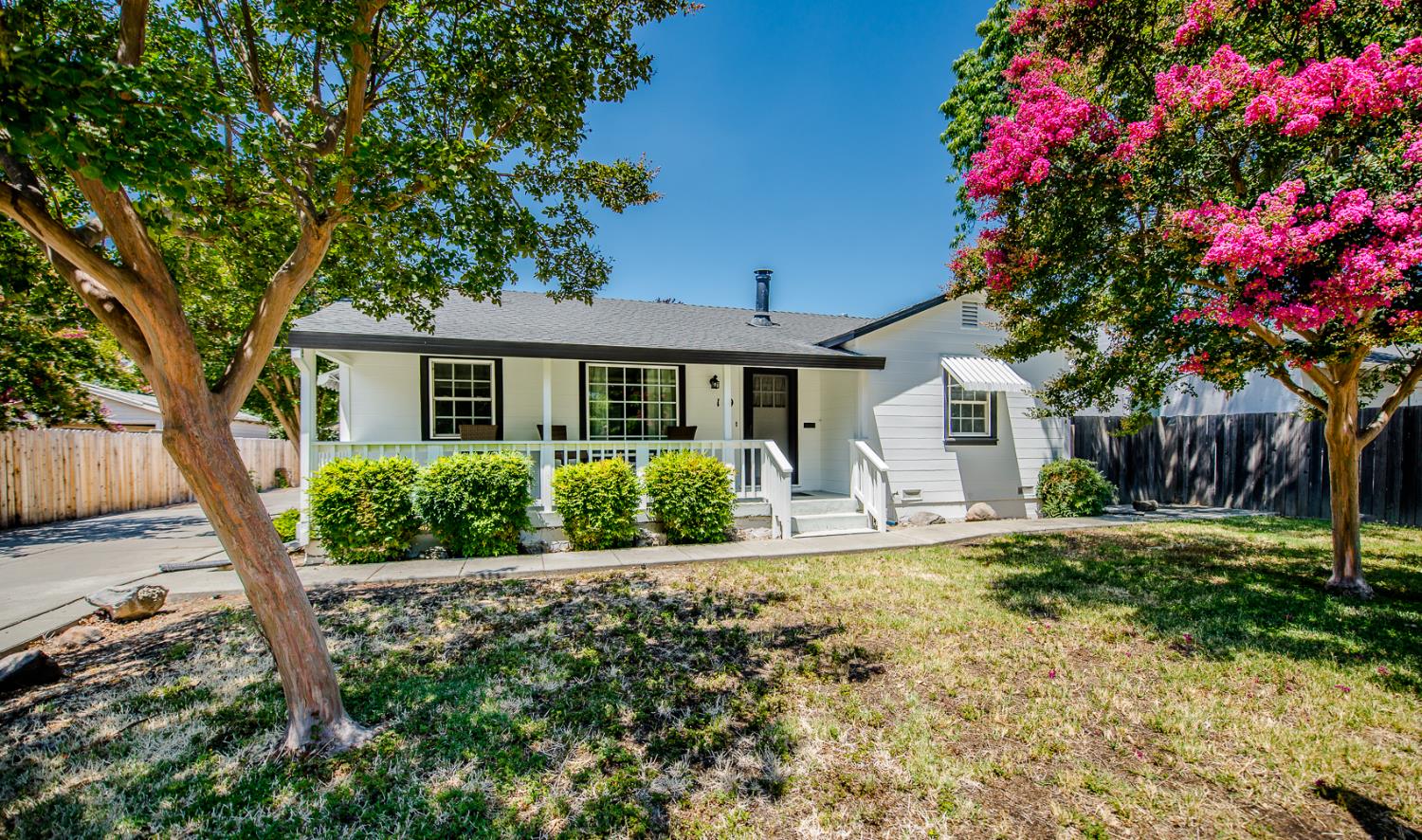 Sutter Street, Woodland, California image 2