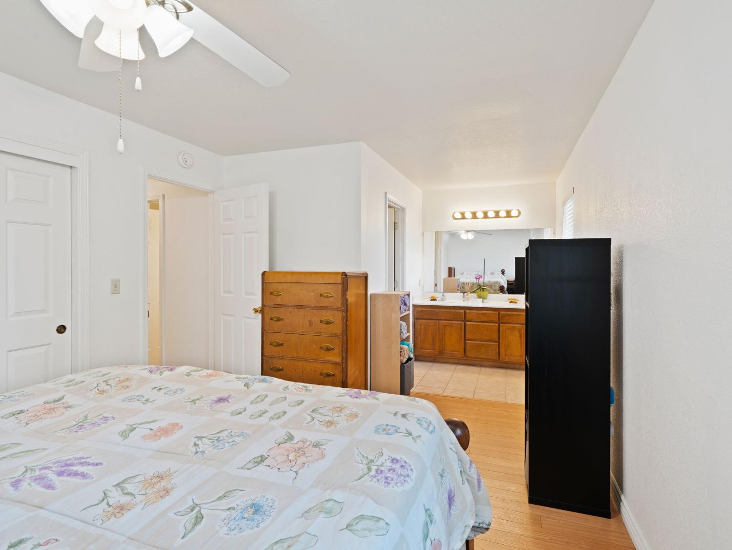 Detail Gallery Image 27 of 33 For 411 Dry Creek Ln, Winters,  CA 95694 - 4 Beds | 2 Baths