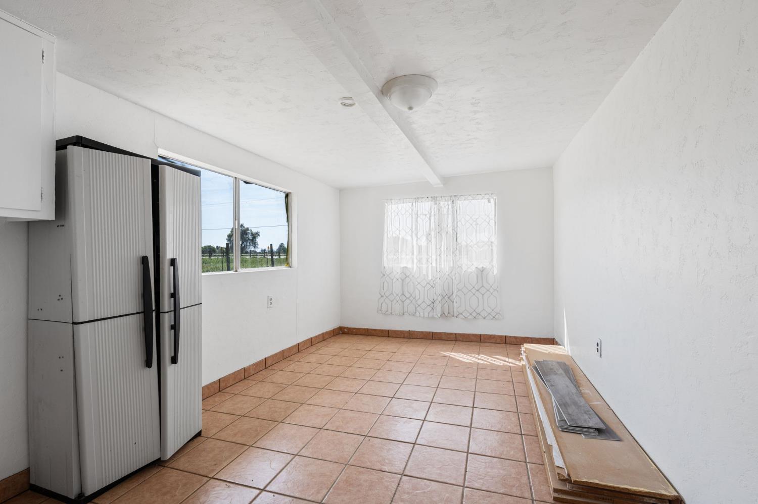 Detail Gallery Image 29 of 41 For 7305 Highway 41, Lemoore,  CA 93245 - 4 Beds | 2/1 Baths