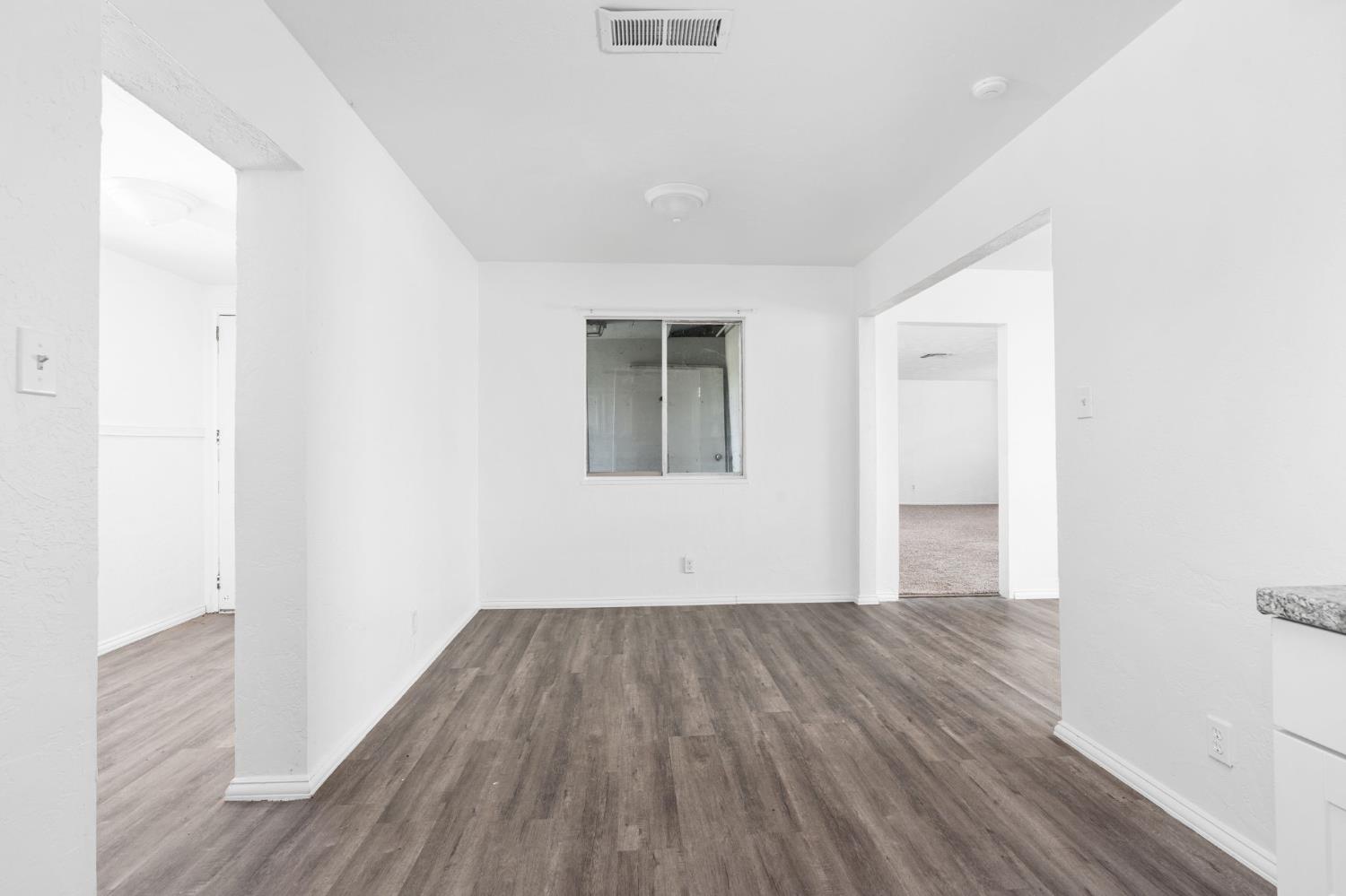 Detail Gallery Image 17 of 41 For 7305 Highway 41, Lemoore,  CA 93245 - 4 Beds | 2/1 Baths