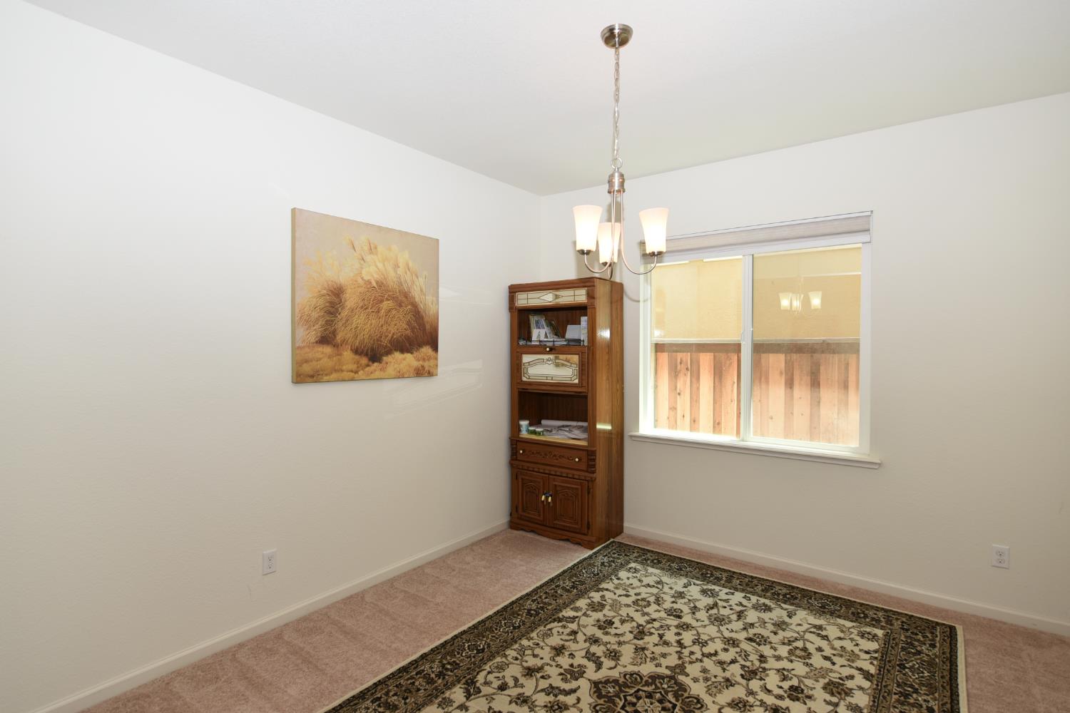 Detail Gallery Image 18 of 44 For 2014 Read Ct, Woodland,  CA 95776 - 4 Beds | 3 Baths