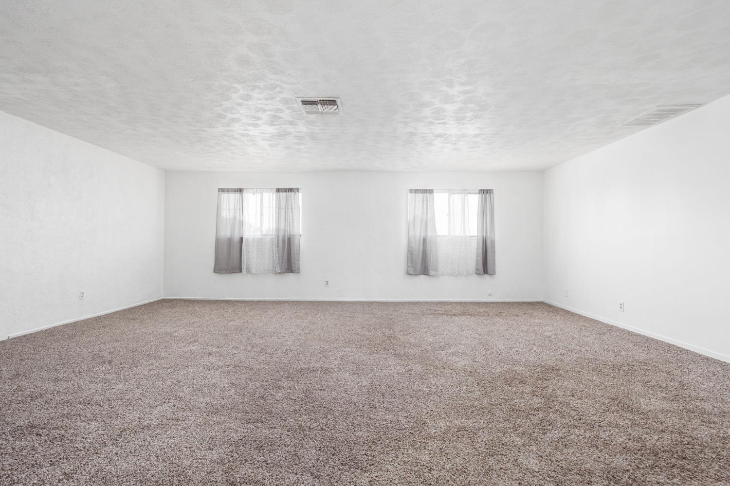Detail Gallery Image 23 of 41 For 7305 Highway 41, Lemoore,  CA 93245 - 4 Beds | 2/1 Baths