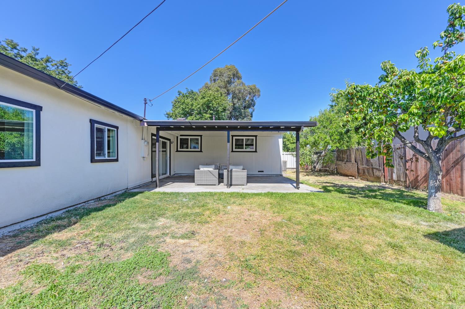 Detail Gallery Image 60 of 65 For 3180 Loma Verde Way, Sacramento,  CA 95822 - 4 Beds | 2 Baths