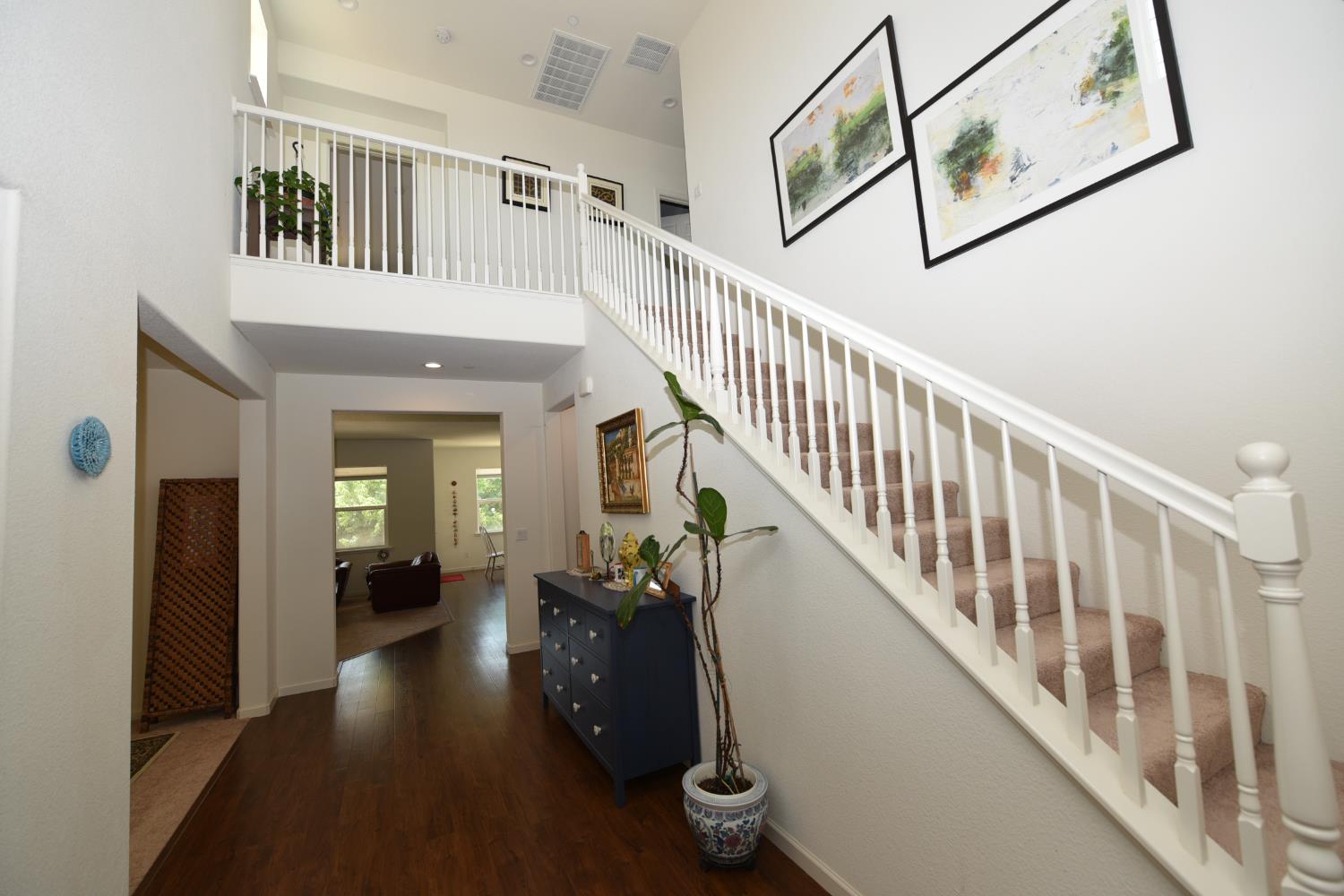 Detail Gallery Image 3 of 44 For 2014 Read Ct, Woodland,  CA 95776 - 4 Beds | 3 Baths