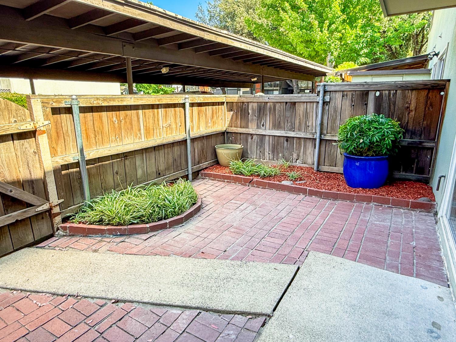 Photo #30: 225087642 Listing: Photo #30