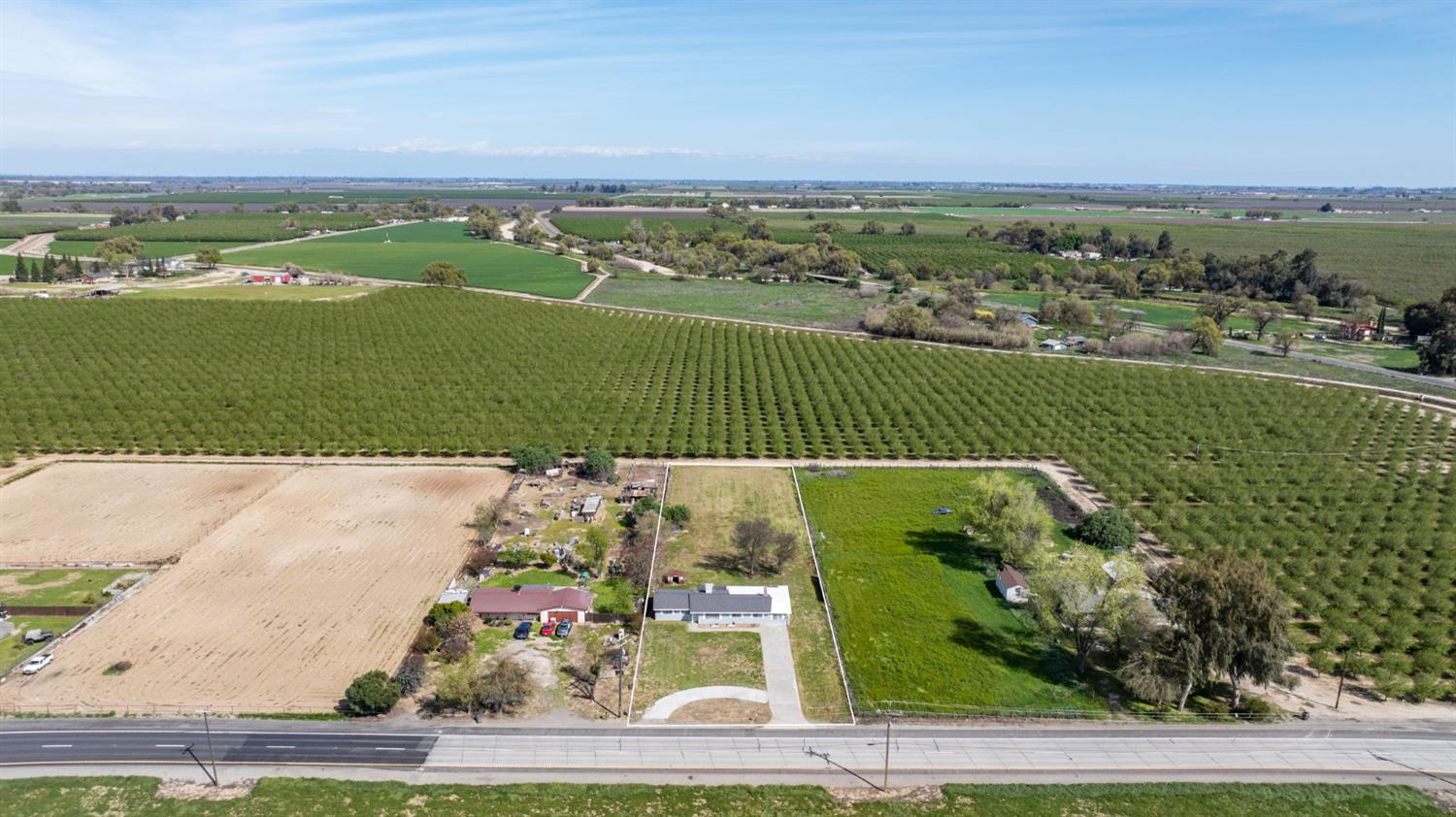 Detail Gallery Image 39 of 41 For 7305 Highway 41, Lemoore,  CA 93245 - 4 Beds | 2/1 Baths