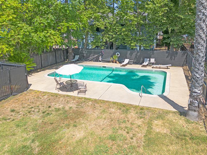 Detail Gallery Image 6 of 17 For 810 W 1st Ave, Chico,  CA 95926 - – Beds | – Baths