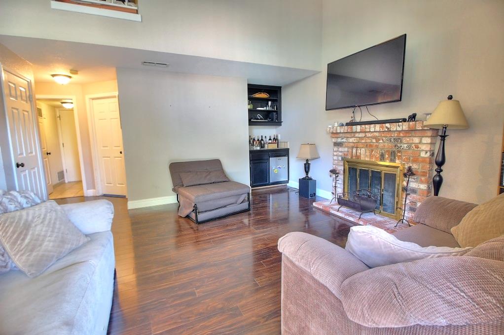 Detail Gallery Image 32 of 70 For 1518 Glenwood Ct, Escalon,  CA 95320 - 4 Beds | 3 Baths