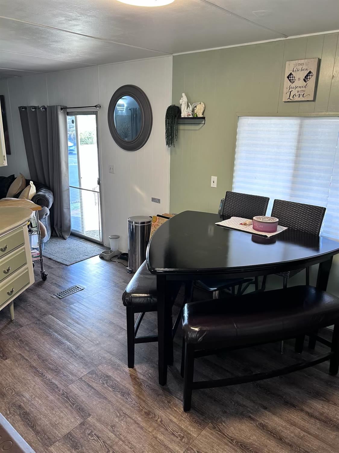 Detail Gallery Image 6 of 14 For 67 Village Green Dr, Sacramento,  CA 95838 - 1 Beds | 1 Baths