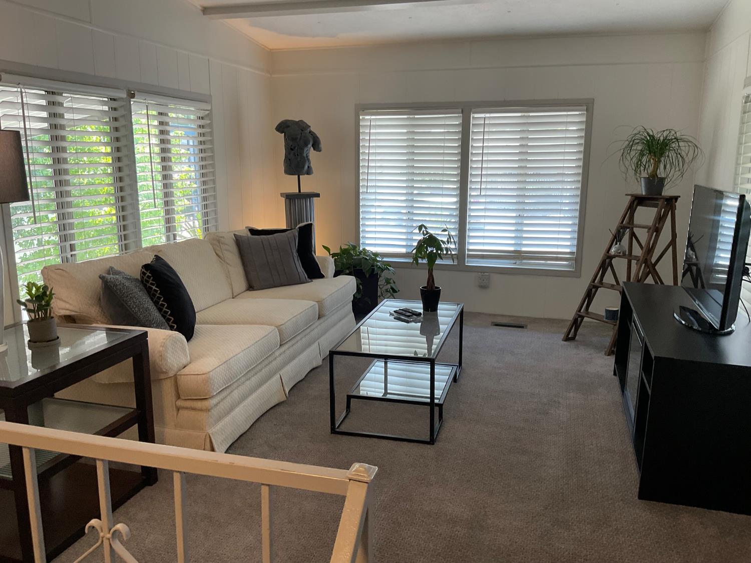 Detail Gallery Image 11 of 35 For 245 Rocky Hills Ln, Rancho Cordova,  CA 95670 - 2 Beds | 1 Baths