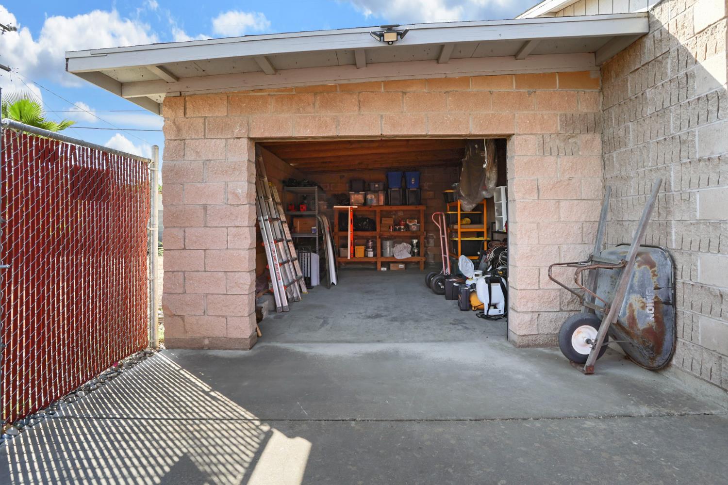 Detail Gallery Image 61 of 67 For 2028 Report Ave, Stockton,  CA 95205 - 3 Beds | 2/1 Baths