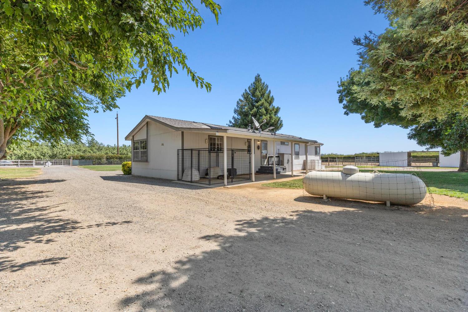 Detail Gallery Image 36 of 67 For 536 Young Ave, Arbuckle,  CA 95912 - 3 Beds | 2 Baths