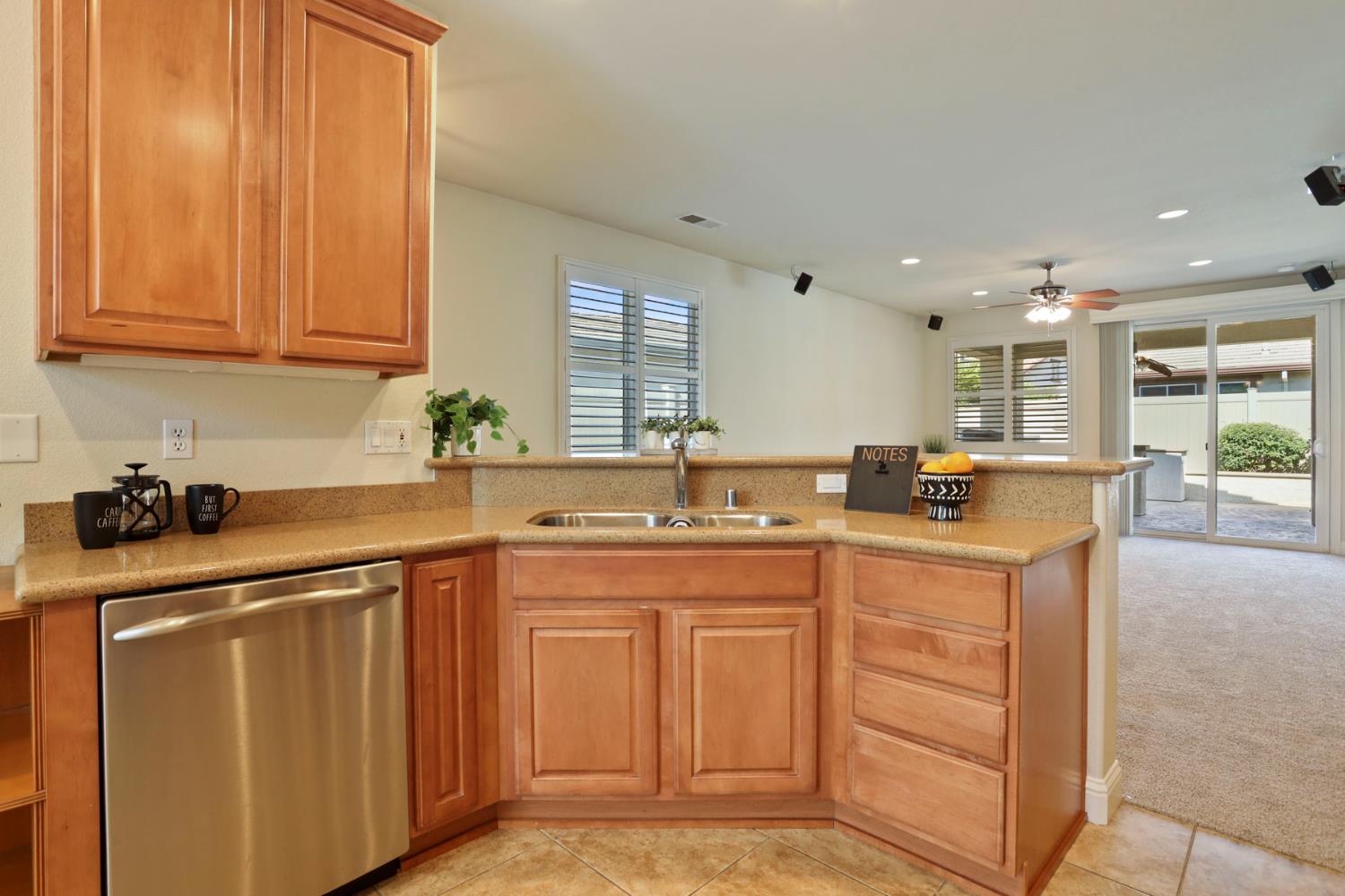 Detail Gallery Image 16 of 50 For 2375 Pepper Tree Ln, Manteca,  CA 95336 - 2 Beds | 2 Baths