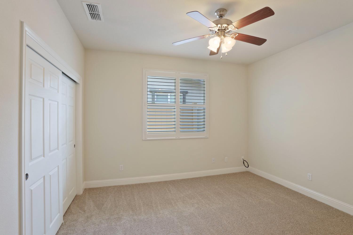 Detail Gallery Image 22 of 50 For 2375 Pepper Tree Ln, Manteca,  CA 95336 - 2 Beds | 2 Baths