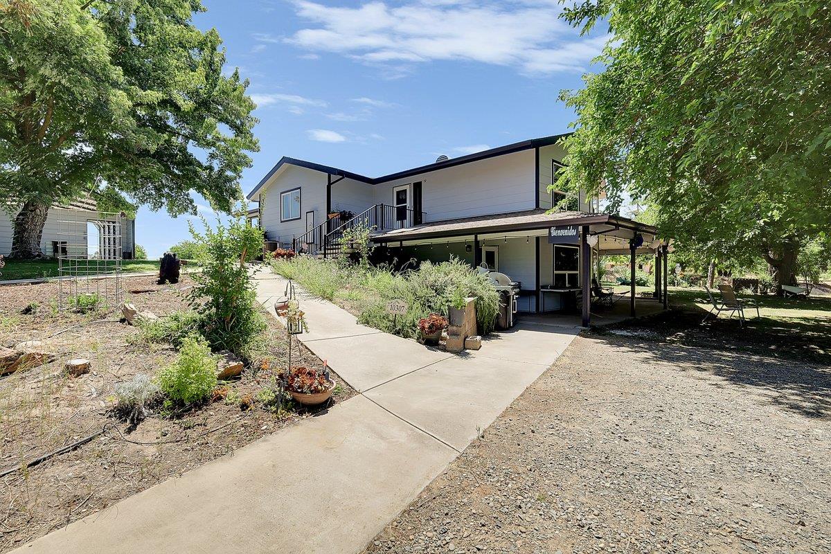 Detail Gallery Image 2 of 58 For 10307 Alta Mesa Rd, Wilton,  CA 95693 - 3 Beds | 2/1 Baths