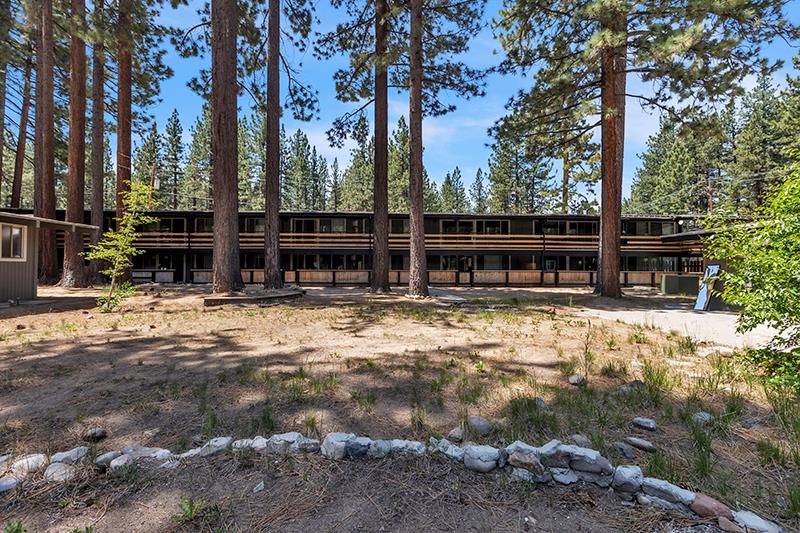 Detail Gallery Image 9 of 12 For 3546 Spruce Ave, South Lake Tahoe,  CA 96150 - – Beds | – Baths