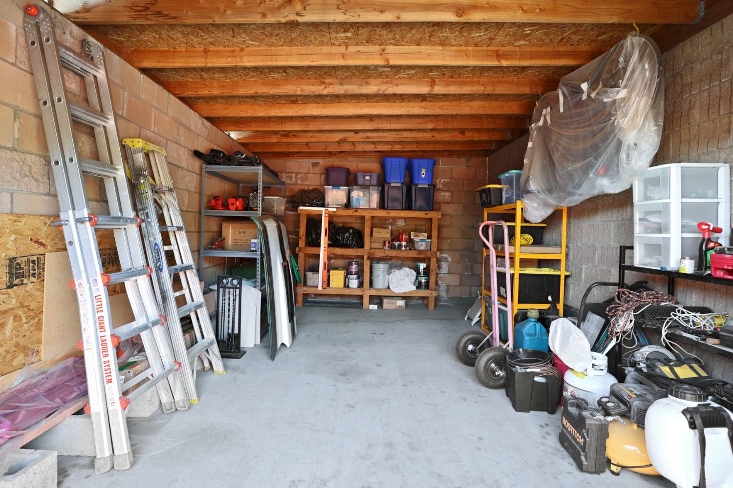 Detail Gallery Image 65 of 67 For 2028 Report Ave, Stockton,  CA 95205 - 3 Beds | 2/1 Baths