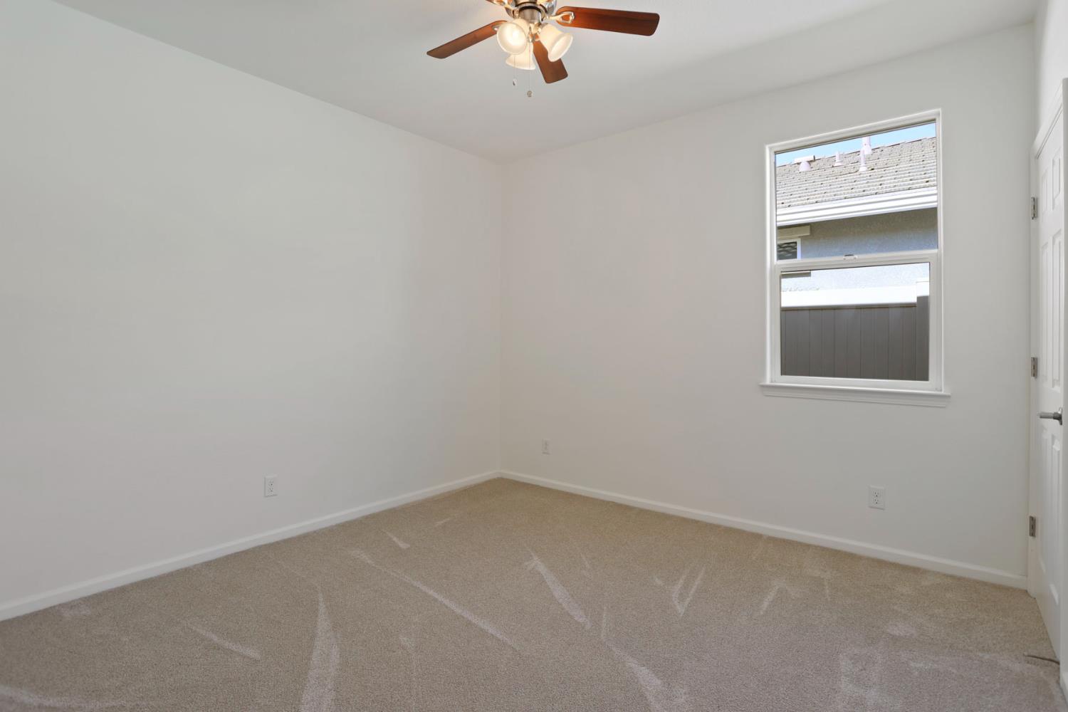 Detail Gallery Image 21 of 40 For 1266 Shady Pines, Manteca,  CA 95336 - 3 Beds | 2 Baths