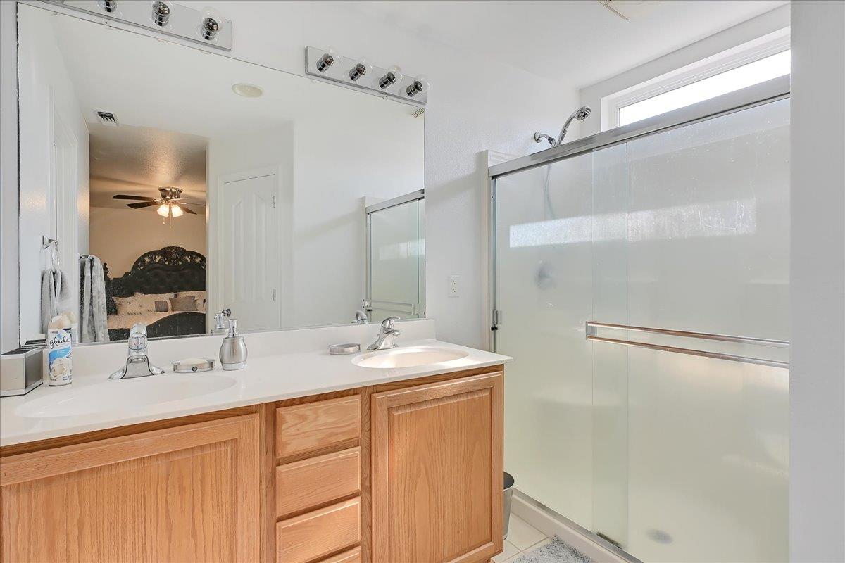 Detail Gallery Image 27 of 38 For 1860 Nevada St, Gridley,  CA 95948 - 4 Beds | 3 Baths