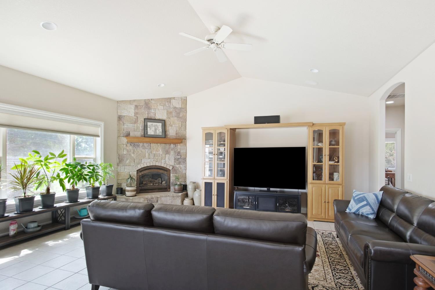 Detail Gallery Image 40 of 83 For 18413 Sycamore Ave, Patterson,  CA 95363 - 4 Beds | 3/1 Baths