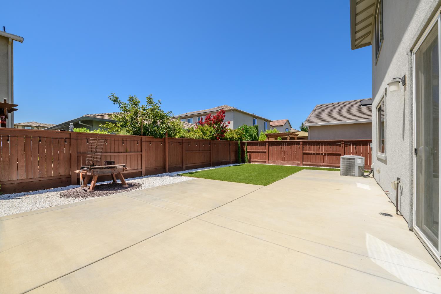 Detail Gallery Image 18 of 26 For 1522 Harry Lorenzo Ave, Woodland,  CA 95776 - 3 Beds | 2/1 Baths
