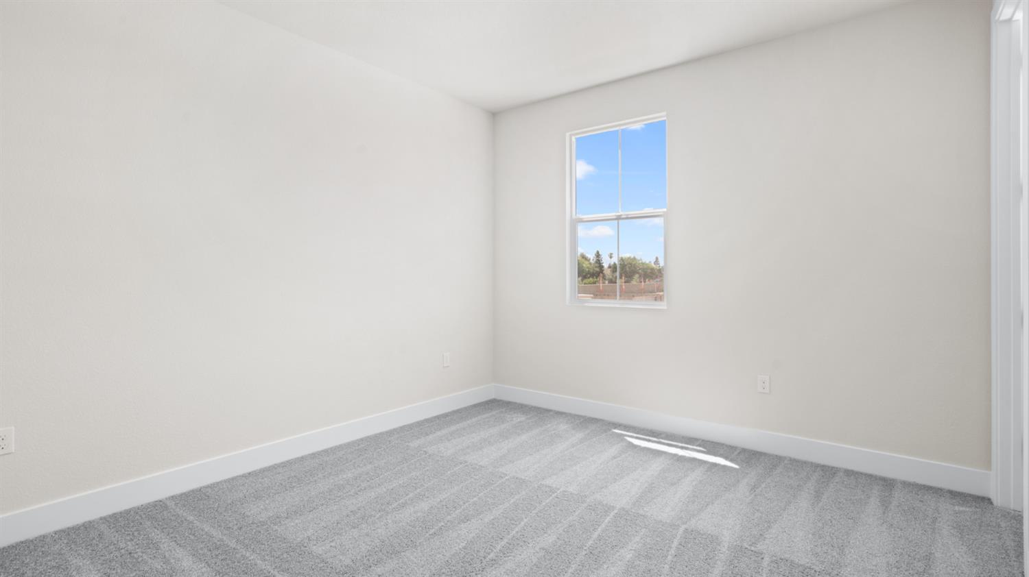 Detail Gallery Image 24 of 42 For 2509 Hamilton Dr, Lodi,  CA 95242 - 4 Beds | 3/1 Baths