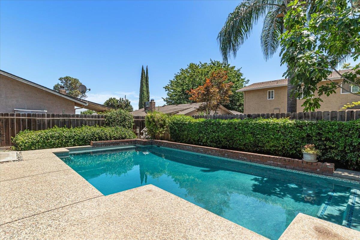 Detail Gallery Image 51 of 54 For 2112 Spring Oak Ct, Modesto,  CA 95355 - 4 Beds | 3 Baths