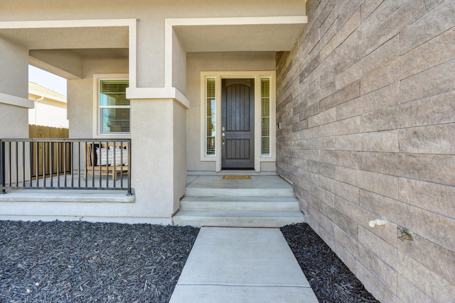 Detail Gallery Image 6 of 70 For 3021 Violet St #172,  Lodi,  CA 95242 - 5 Beds | 3 Baths