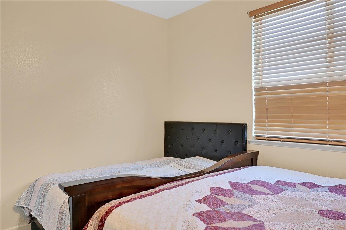 Detail Gallery Image 17 of 38 For 1860 Nevada St, Gridley,  CA 95948 - 4 Beds | 3 Baths