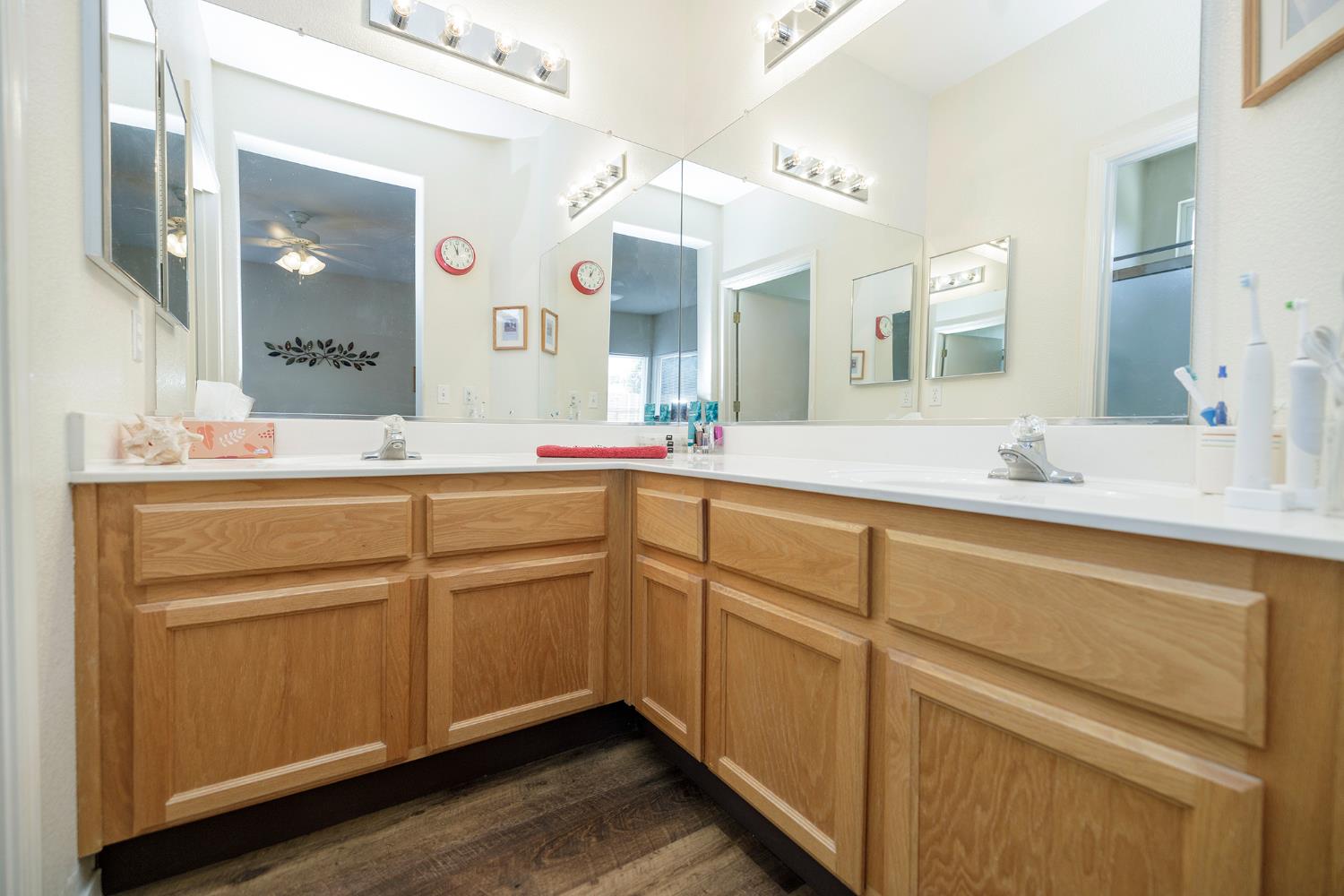 Detail Gallery Image 14 of 33 For 2040 Spring Valley Dr, Turlock,  CA 95382 - 2 Beds | 2 Baths