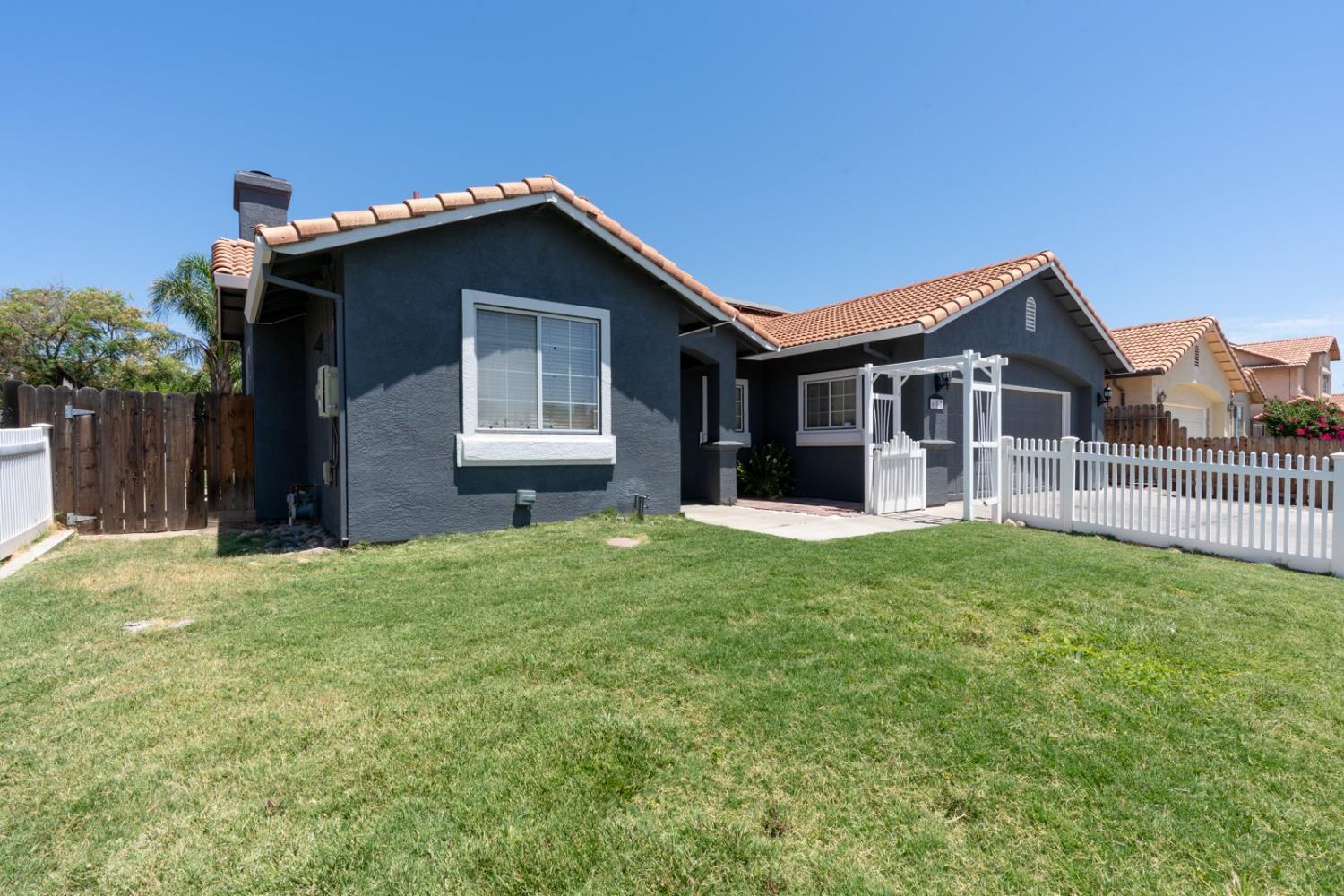 Detail Gallery Image 7 of 46 For 658 Tusky Ave, Los Banos,  CA 93635 - 3 Beds | 2 Baths