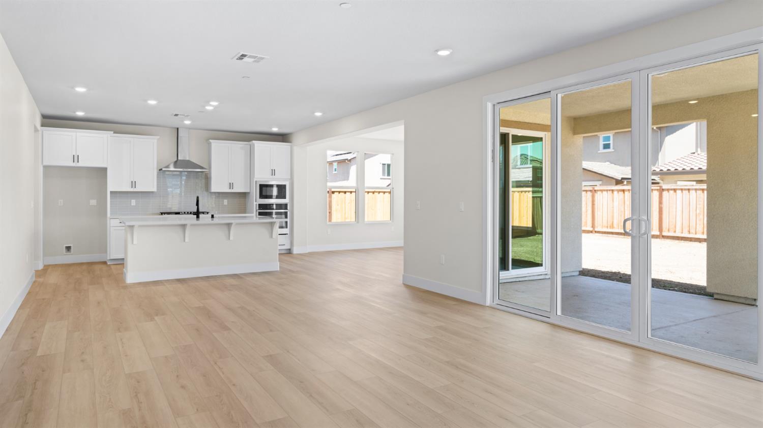 Detail Gallery Image 13 of 42 For 2509 Hamilton Dr, Lodi,  CA 95242 - 4 Beds | 3/1 Baths