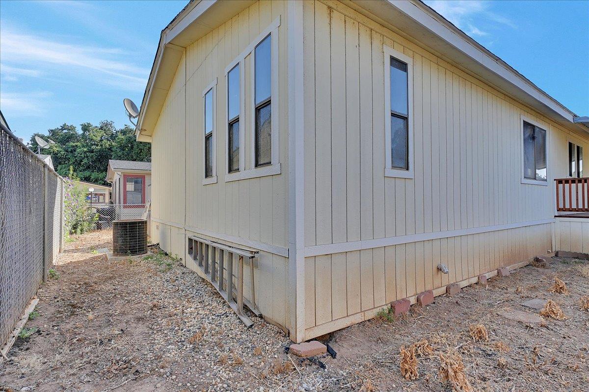Detail Gallery Image 5 of 28 For 125 Kristin Dr 34, Wheatland,  CA 95692 - 2 Beds | 2 Baths