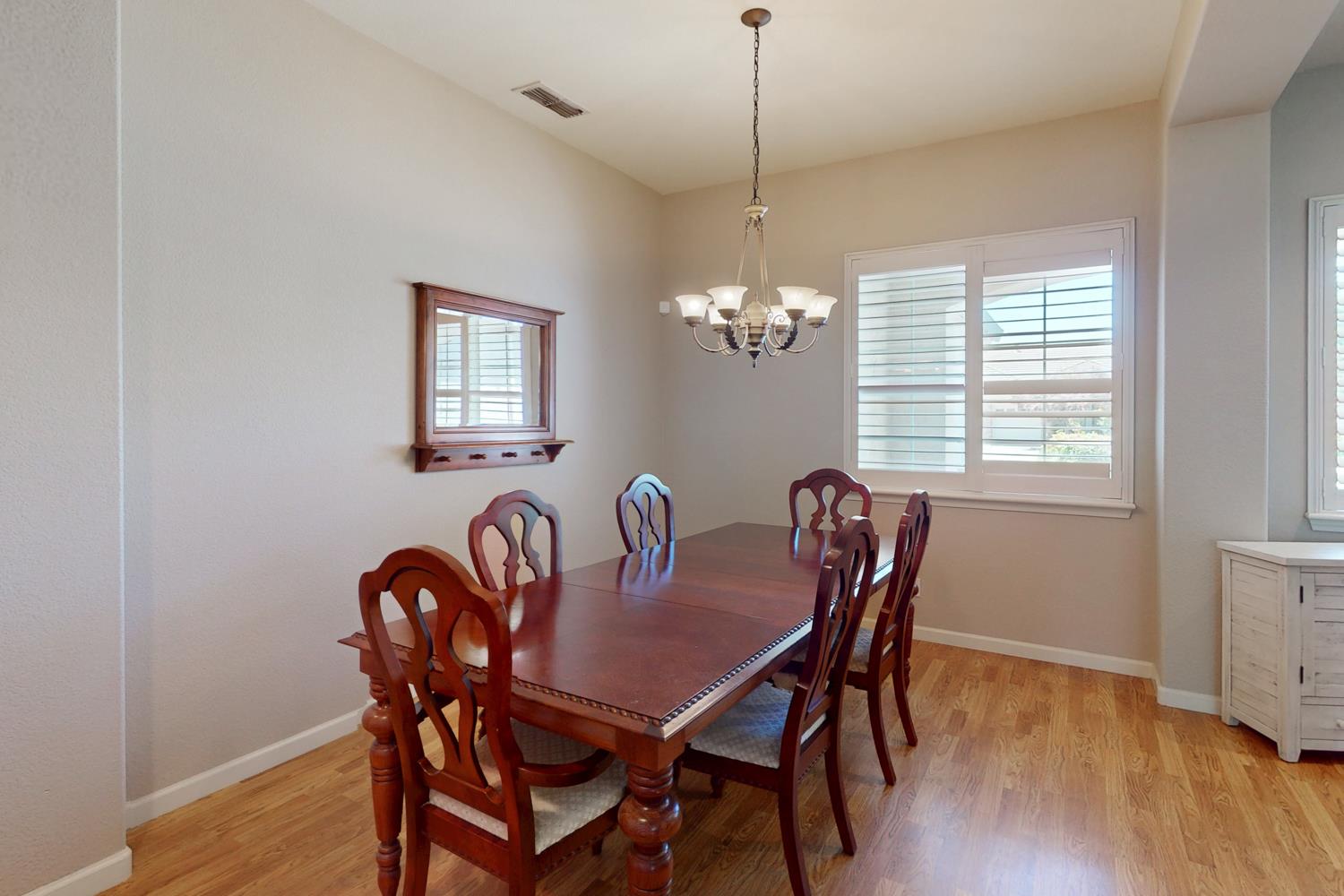 Detail Gallery Image 16 of 62 For 1871 Malkit Ct, Yuba City,  CA 95993 - 3 Beds | 2 Baths
