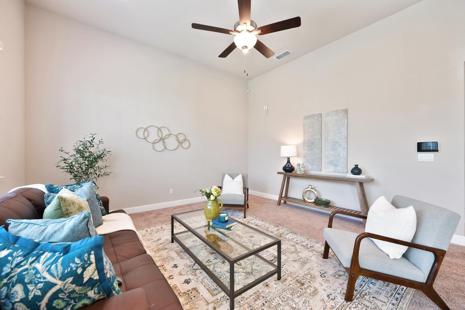 Detail Gallery Image 32 of 70 For 3021 Violet St #172,  Lodi,  CA 95242 - 5 Beds | 3 Baths