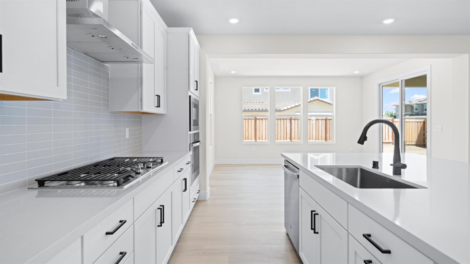 Detail Gallery Image 15 of 42 For 2509 Hamilton Dr, Lodi,  CA 95242 - 4 Beds | 3/1 Baths