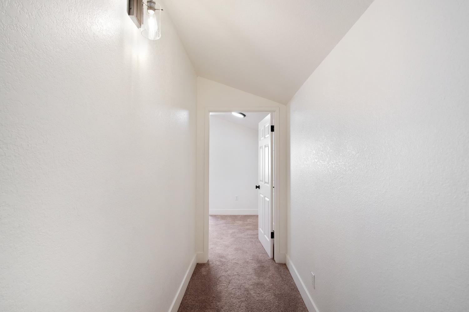 Detail Gallery Image 22 of 27 For 2516 Black Walnut Dr, Modesto,  CA 95355 - 4 Beds | 2 Baths