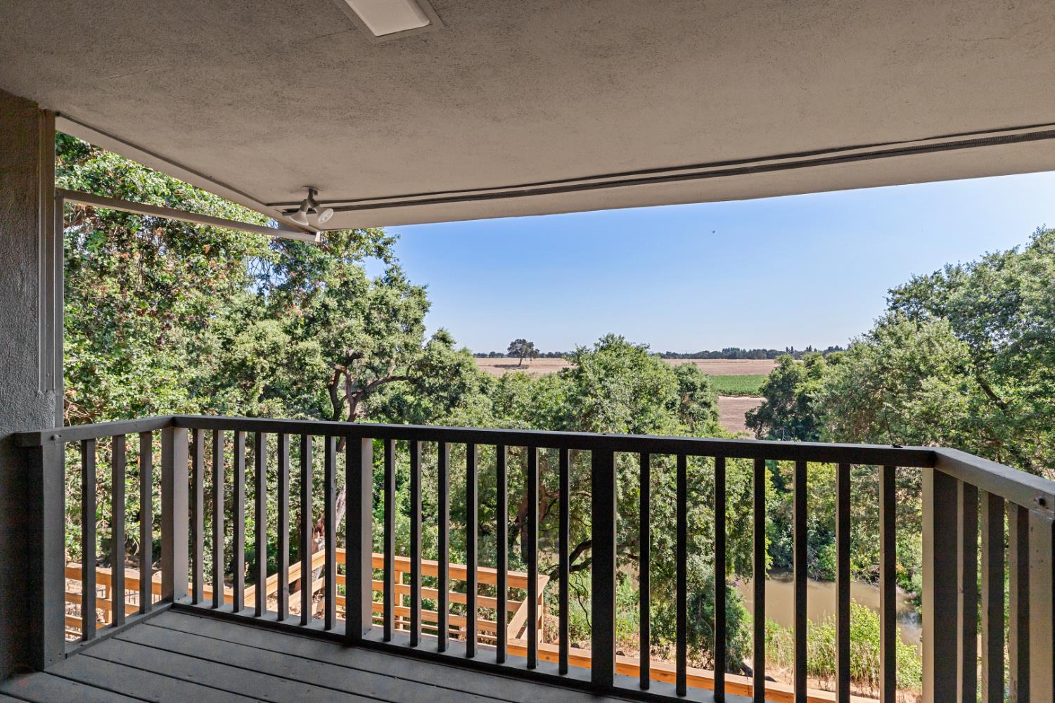 Detail Gallery Image 24 of 74 For 625 N Hopper Rd, Modesto,  CA 95357 - 4 Beds | 4 Baths