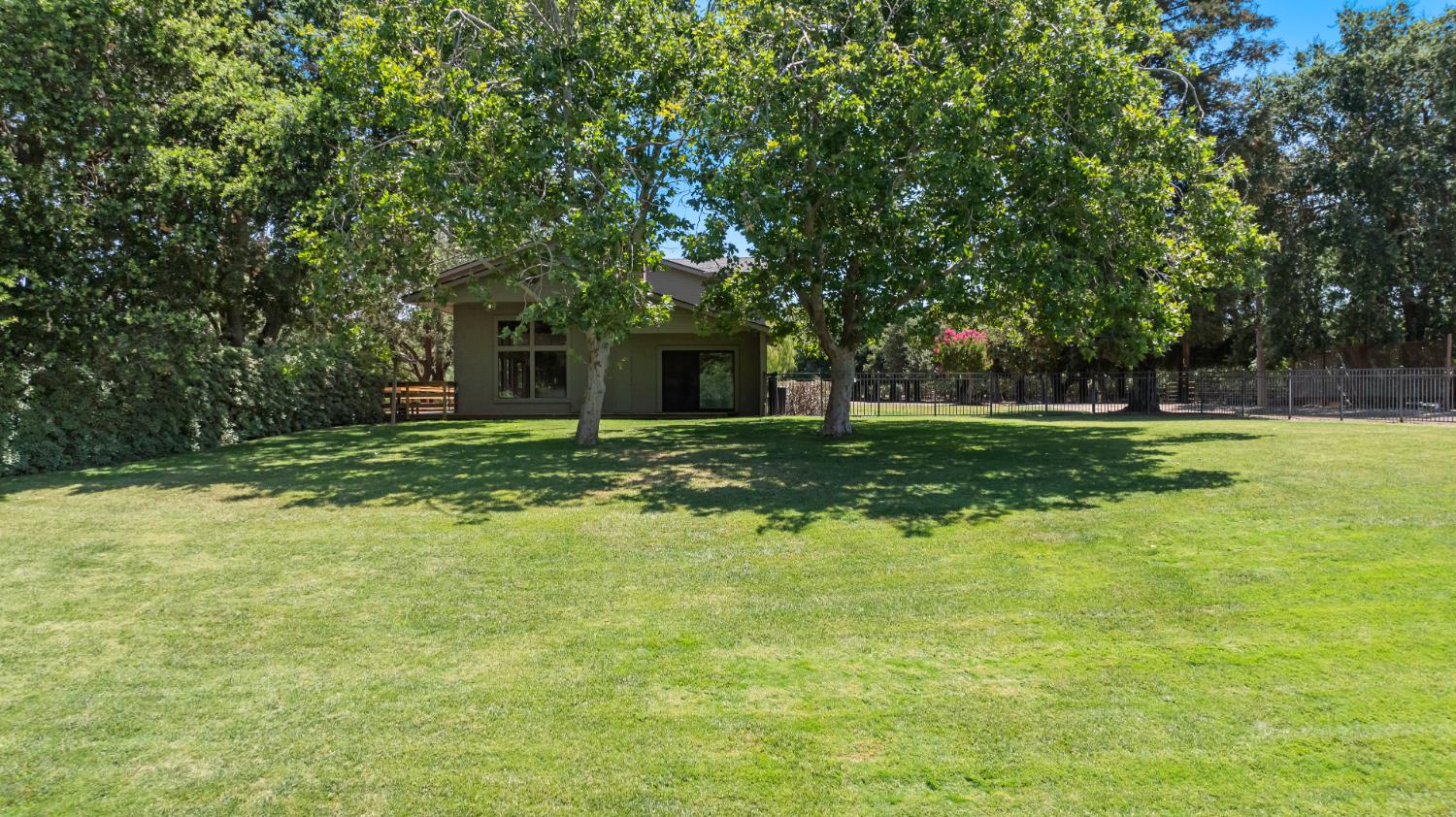Detail Gallery Image 52 of 74 For 625 N Hopper Rd, Modesto,  CA 95357 - 4 Beds | 4 Baths