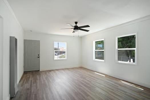 Detail Gallery Image 4 of 16 For 223 Alaska St, Turlock,  CA 95380 - 2 Beds | 1 Baths