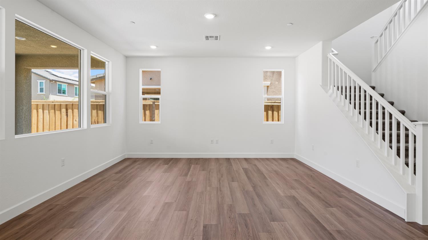 Detail Gallery Image 9 of 43 For 2639 Hamilton Dr, Lodi,  CA 95242 - 4 Beds | 3 Baths