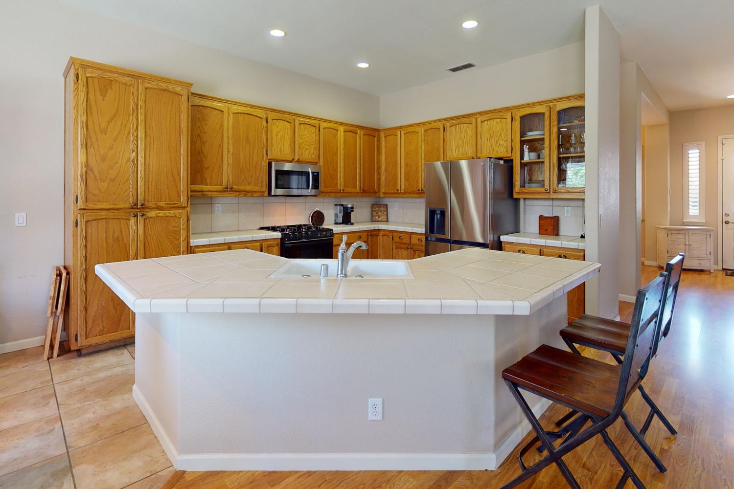 Detail Gallery Image 30 of 62 For 1871 Malkit Ct, Yuba City,  CA 95993 - 3 Beds | 2 Baths