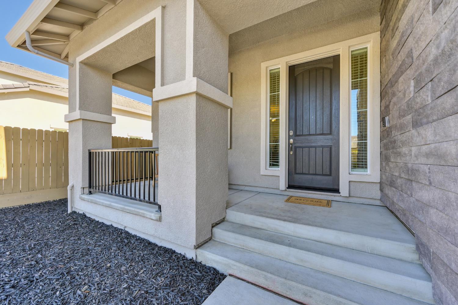 Detail Gallery Image 7 of 70 For 3021 Violet St #172,  Lodi,  CA 95242 - 5 Beds | 3 Baths