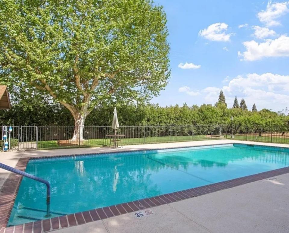 Detail Gallery Image 13 of 21 For 1500 Held Dr 137, Modesto,  CA 95355 - 3 Beds | 2 Baths