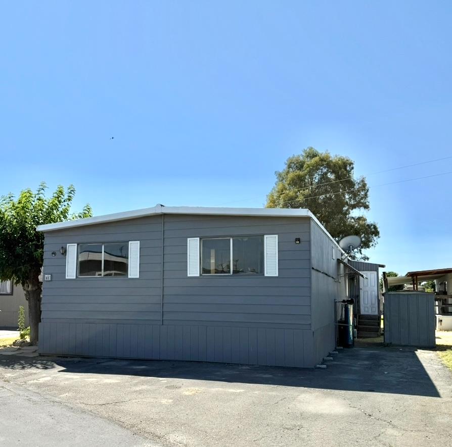Detail Gallery Image 2 of 18 For 2151 E Pacheco Blvd 83, Los Banos,  CA 93635 - 3 Beds | 2 Baths