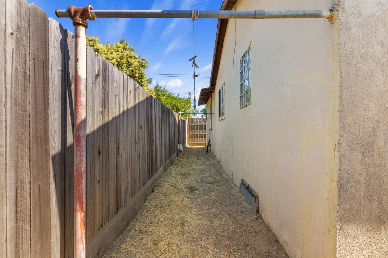 Detail Gallery Image 26 of 26 For 6349 Roselle Ave, Riverbank,  CA 95367 - 3 Beds | 1 Baths